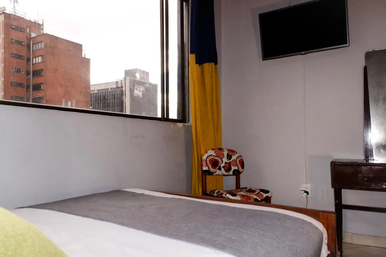 Hotel Los Cerros de Bogotá 2*,  Colombia